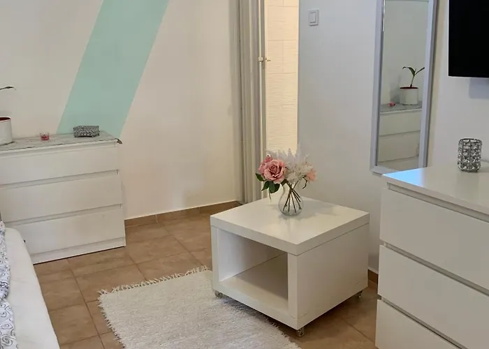 Apartment Bronz